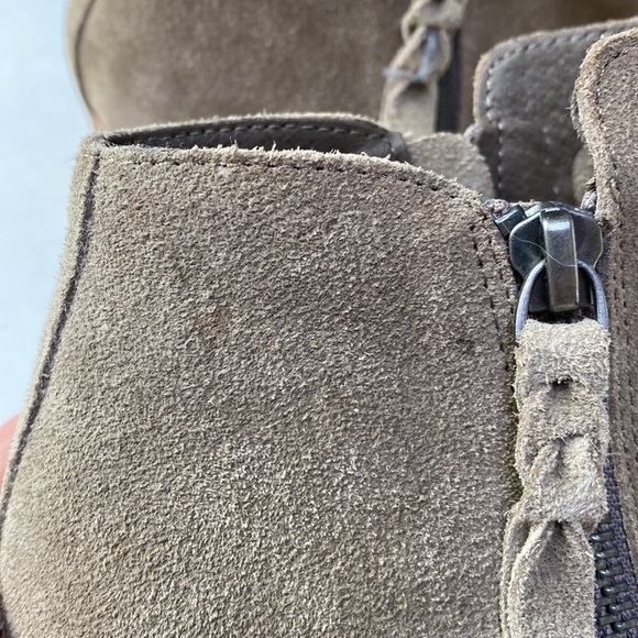 Dolce Vita | Suede ankle boots | Size 8.5 - Picture 8 of 12